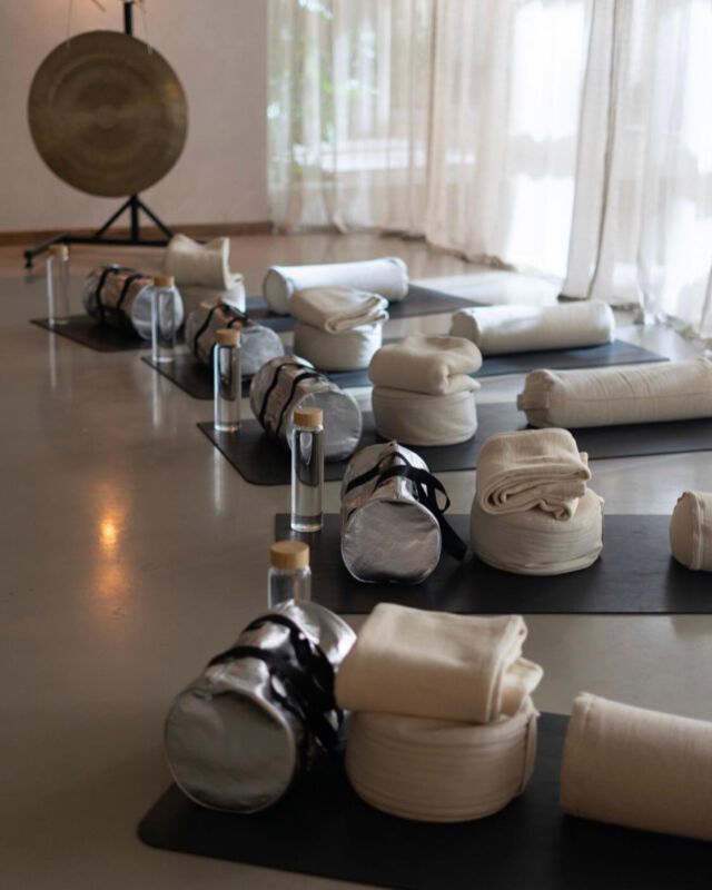 Namaste.
Picknick Club event yoga class🖤
#picknickclub #store #café #events #yoga #wellness #namaste